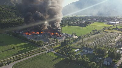 Großbrand Abfallwirtschafs<br>zentrum Nußdorf-Debant