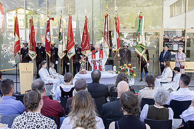 Feierliche Fahrzeugsegnung im Rahmen der 130-Jahr-Feier